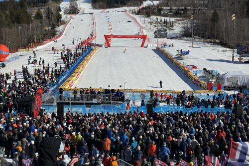 Folkemengde på World Cup i Hafjell.